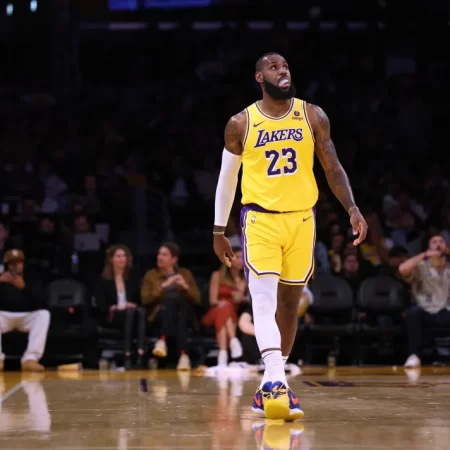 湖人LeBron James今日數據 「詹皇」39歲還在打！打超過20年還能維持顛峰的秘訣？創下或是正在追逐哪些紀錄？